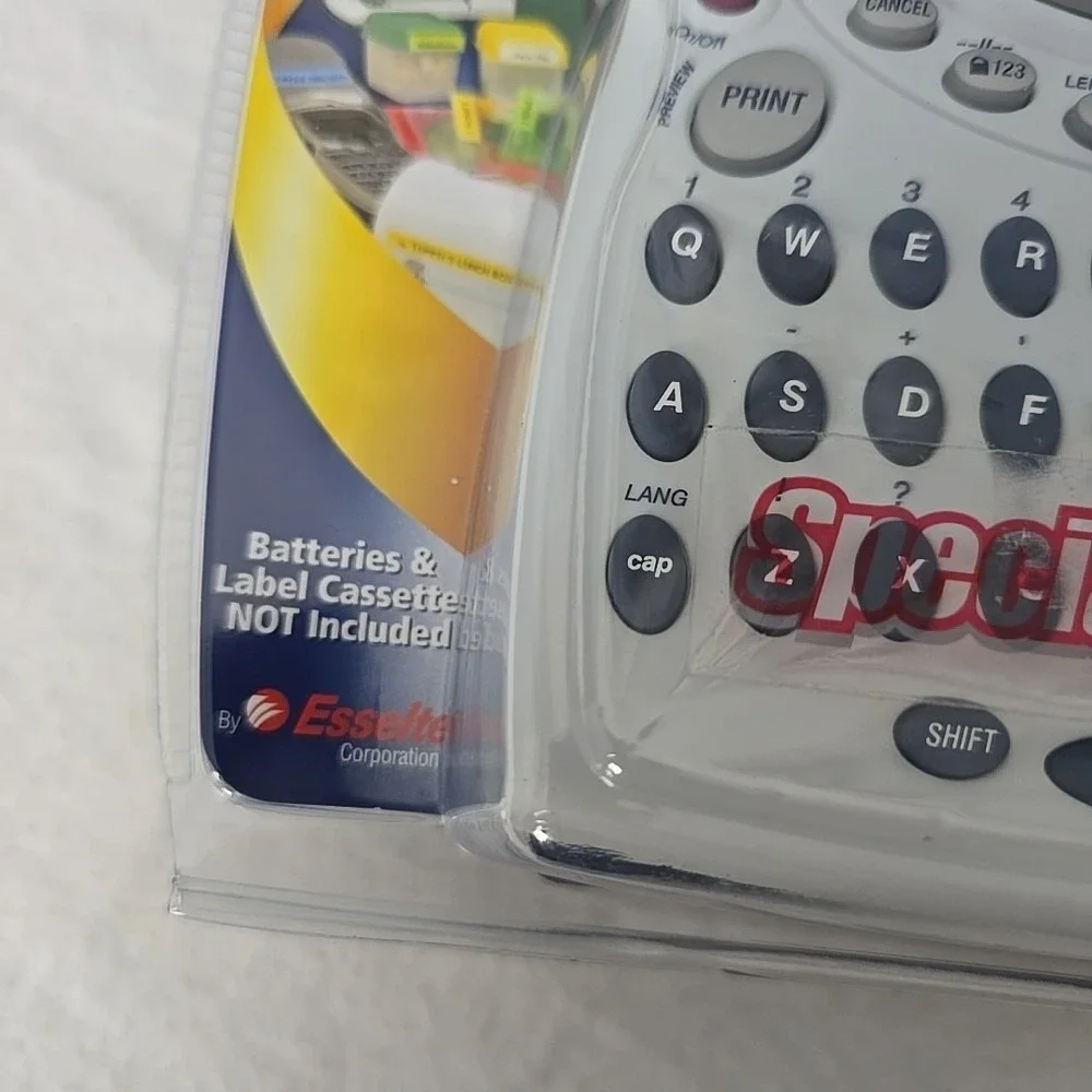 DYMO Electronic‎ Label Maker LetraTag QX50